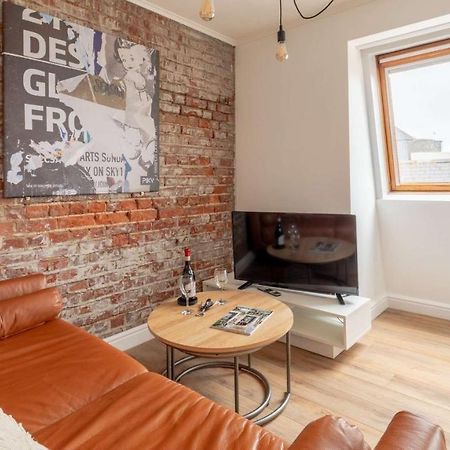 One Bed Top Floor, Brand New, Central Old Town Hastings Esterno foto
