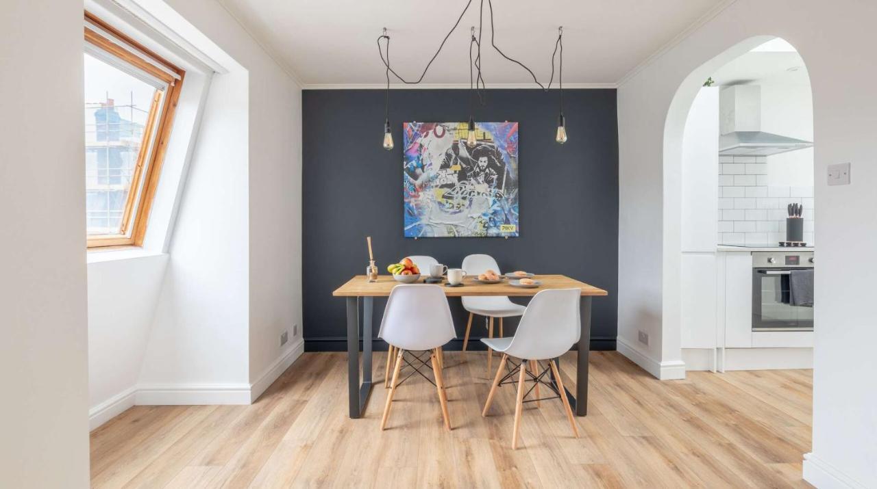 One Bed Top Floor, Brand New, Central Old Town Hastings Esterno foto